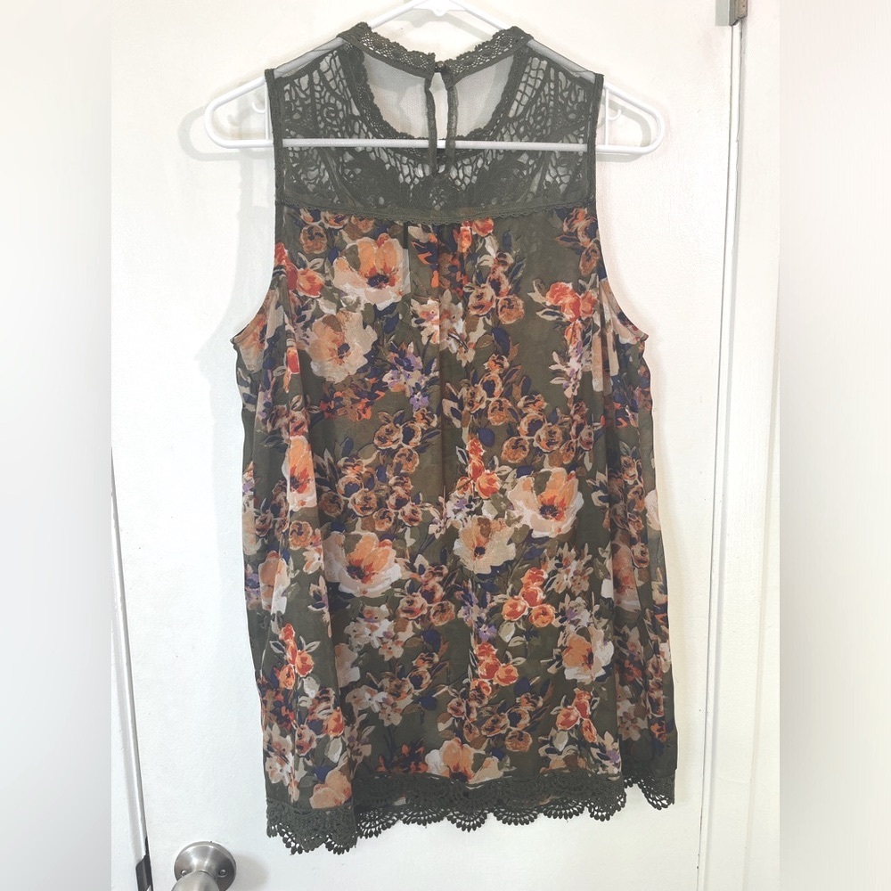 Nine West Vintage America collection light green mesh and lace floral tank